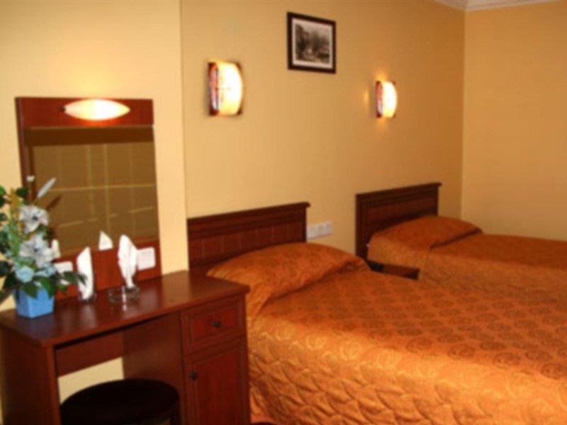 Kafkas Hotel איסטמבול מראה חיצוני תמונה